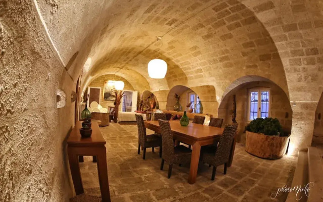 Domus Decclesiis