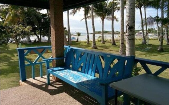 Mangrove Oriental Bed & Breakfast Resort