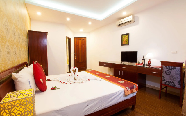 Luxury Hotel