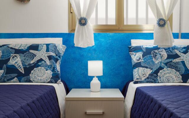 Villa Dema beach at 30 mt-Villa Dema