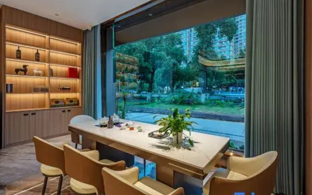 Yiyuehong Hotel (Minnan Shuixiang Branch)
