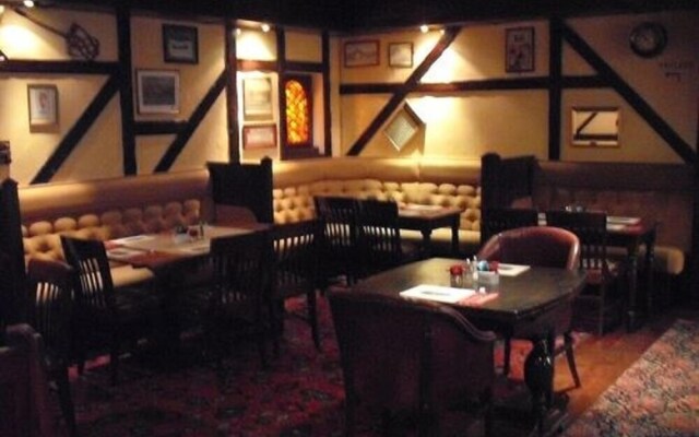 Bridge Inn