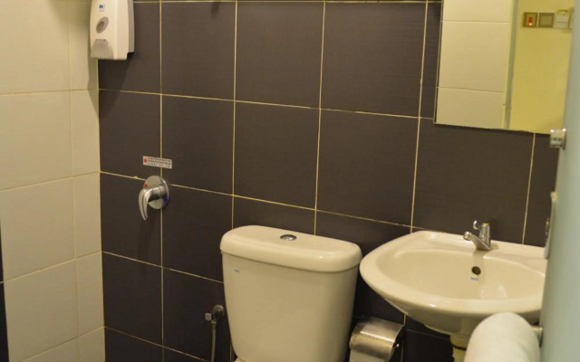 Putra One Avenue Hotel