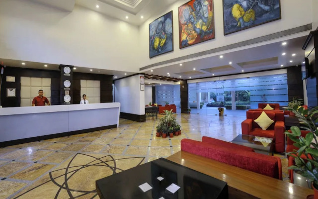 TreeHouse Hotel Club & Spa