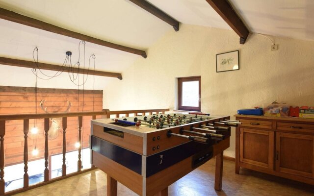 Cosy Holiday Home In Noirefontaine With Garden