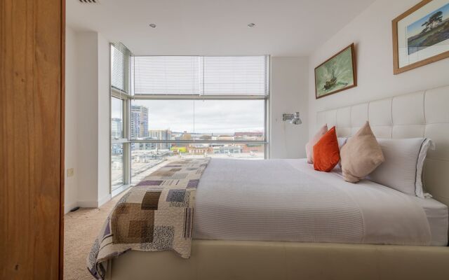 2 Bedroom Penthouse with Parking