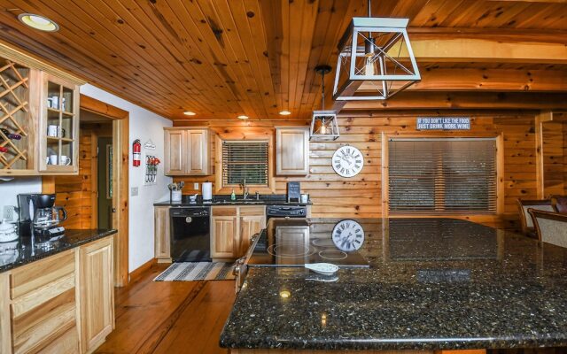 Peak of Perfection 5 Bedroom House