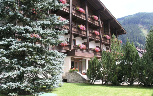 Simader