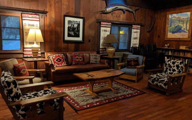 Saguaro Lake Guest Ranch