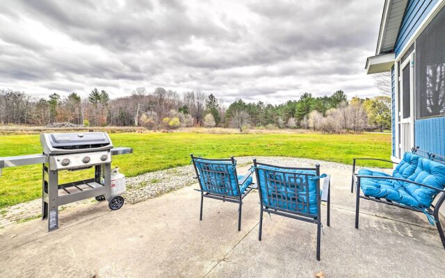 Bellaire Home w/ Game Room & On-site Snow Trails!