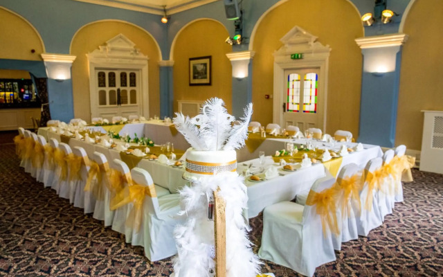 Castle Hotel