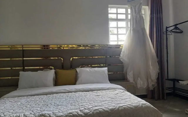 Rofty Vacation Home Utawala