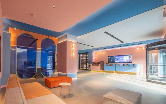 Hanting Hotel (Luoyang Sports Center)