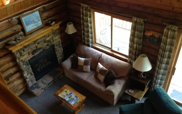 Rough Cut Lodge