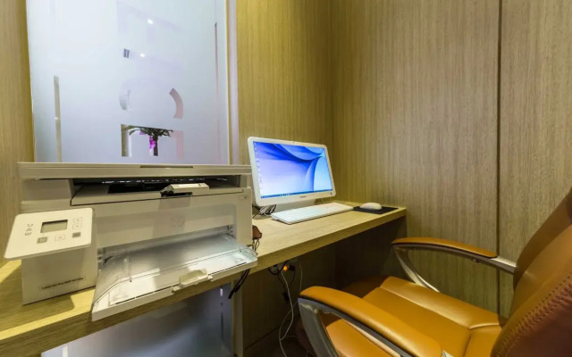 Guri Galmae Indi Present Hotel