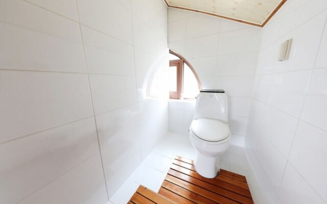 Gangneung Gyeongpo Tiara Pension