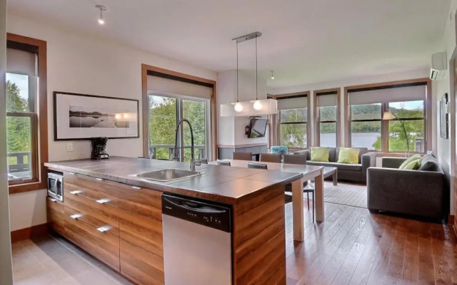 Condo With Magnificent View Citq 259781
