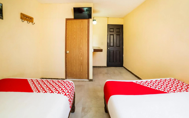 OYO Hotel Bugambilia San Luis Potosi