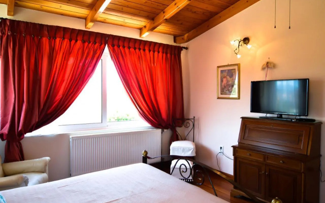 Villa Lagonisi 1