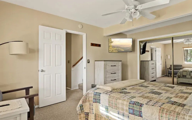 The Leehive Near Lake Arrowhead Village