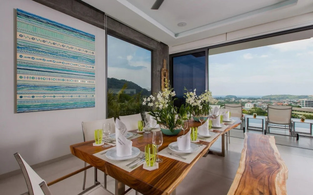 Villa Omari 5Bedroom with Pool near Kata Beach