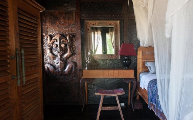 Most Exotic Beachfront Villa Keong