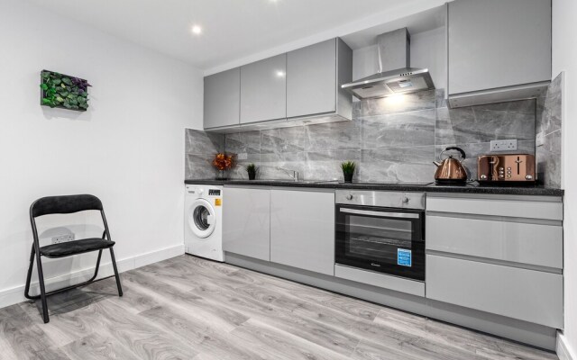 Impeccable Ensuite Room in Finsbury Park Londonn19