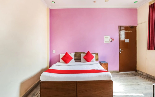 OYO 22577 Hotel City View