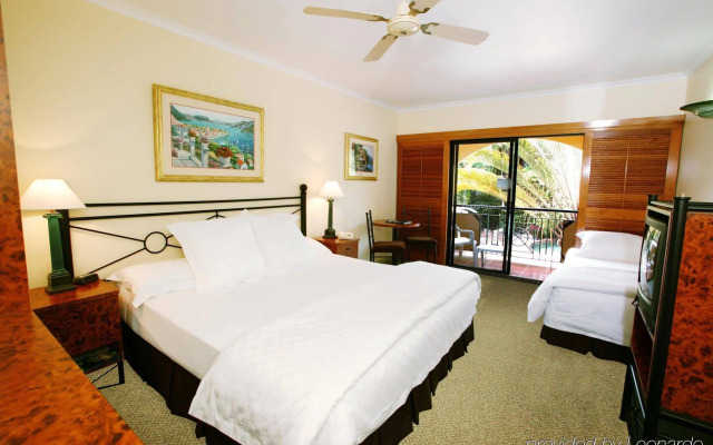 Palm Royale Cairns
