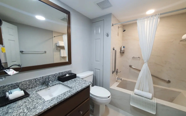 Paradise Village Beach Resort and Spa