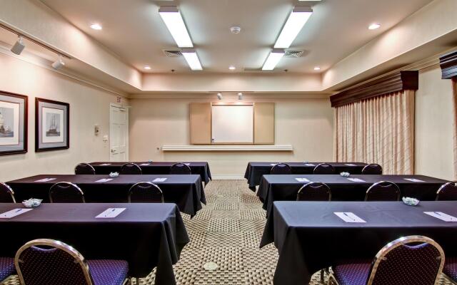 Addison Suites