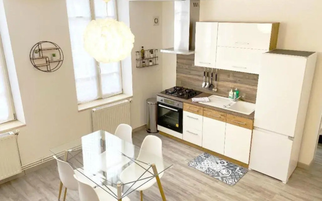 APPARTEMENT CHALEUREUX Wifi et parking gratuit