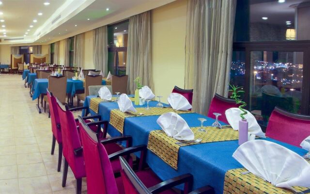 Golden Tulip Qaser Al Baha