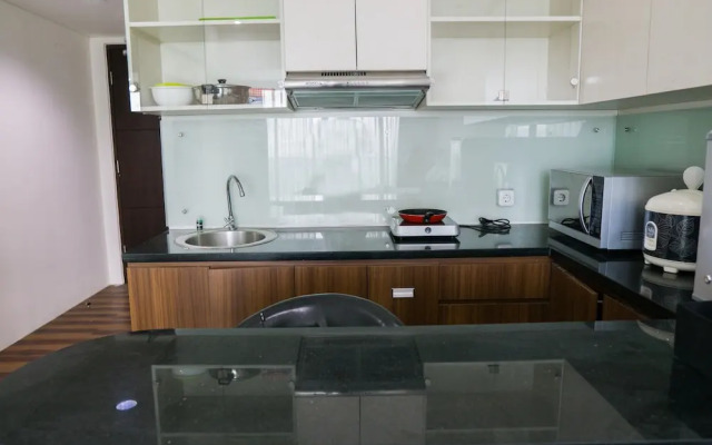 City View Studio Apartment at Tamansari La Grande