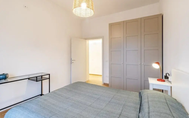 Comfortable Apartment in Firenze-careggi