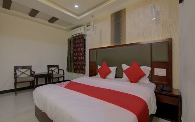 OYO 14044 Hotel Seacity Grand