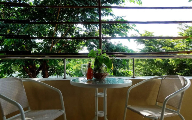 Asias Boutique Club / The Homestays