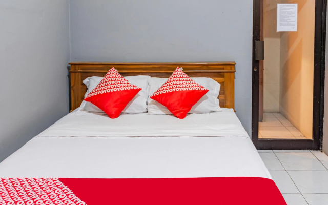 Hotel O Ilir Barar I Near Rumah Sakit Islam Siti Khadijah Formerly Maleo Hotel – Guest Rooms – Palembang