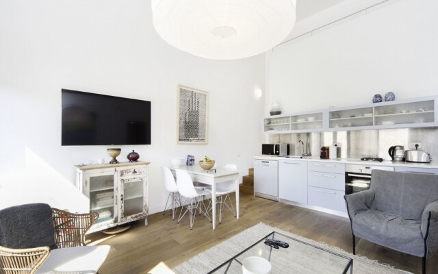 Seaside Escape with Blissful Balcony & Mamad by Sea N Rent