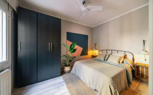 Comfortable 3-bedroom next to Sagrada Familia
