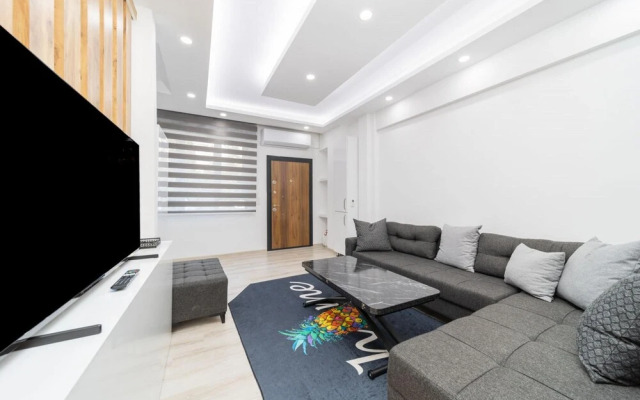 Centrally Located Cozy Studio Flat in Muratpasa