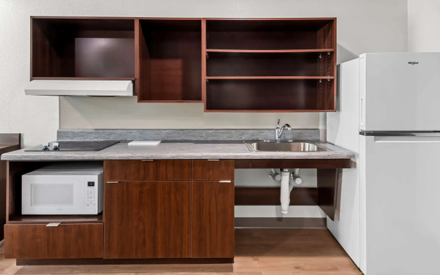 Woodspring Suites Waco South