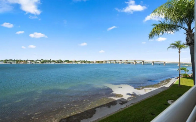 Isla Bahia Vista 14-462