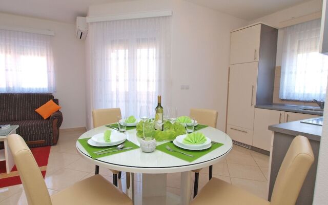 Apartment Marko 396