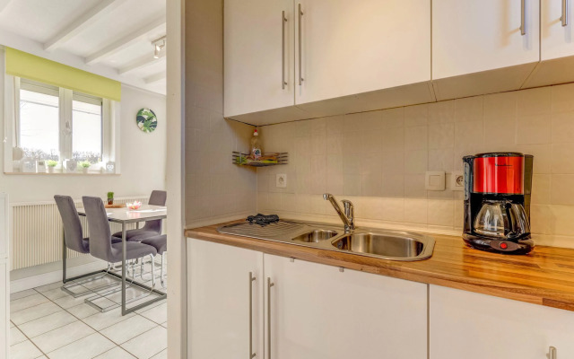 Holiday Home in Heuvelland With Garden