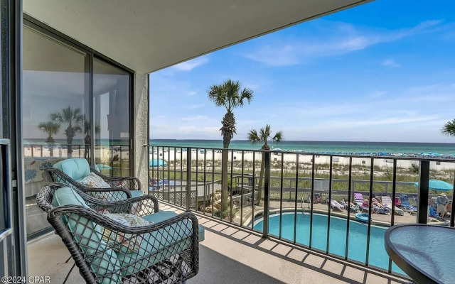 Edgewater Tower 3-104