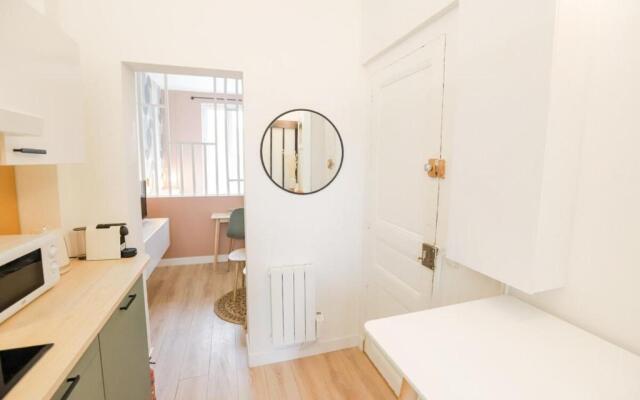 Appart' Hôtel Pink Cosy 5min RER Proche Paris