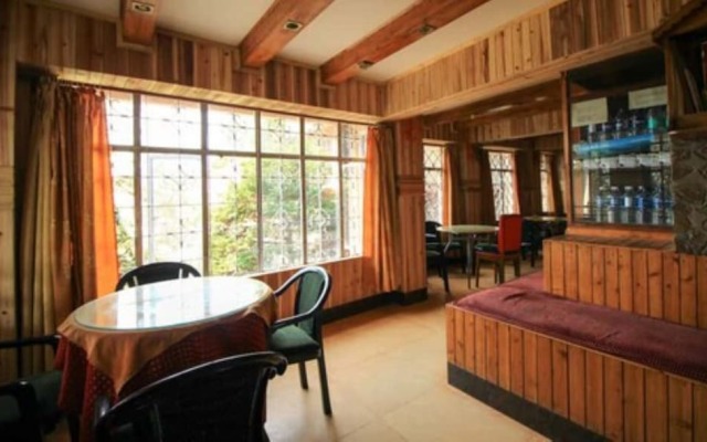 Goroomgo Broadway Annexe Darjeeling