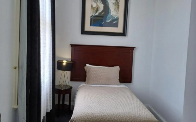 Art Hotel on York