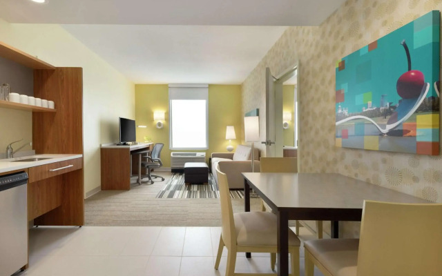 Home2 Suites by Hilton Roseville Minneapolis